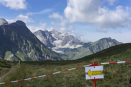Umleitung gibt's auch beim Wandern