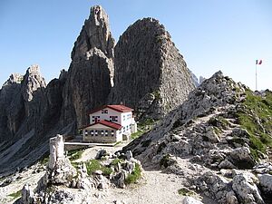 Rifugio Fonda Savio mit Torre Wundt